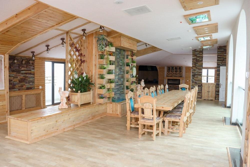 Arion Hotel Bakoe Buitenkant foto